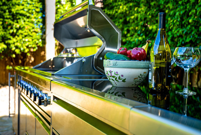 Top Reasons to Invest in an Outdoor Kitchen